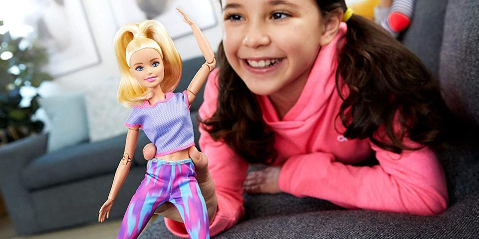 Як гра з ляльками стимулює роботу мозку: дослідження вчених